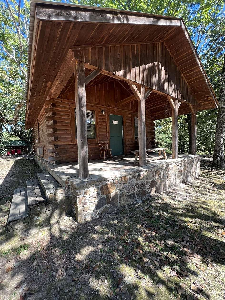 19 Acres of Land with Home for Sale in Fiftysix, Arkansas