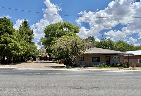 0.34 Acres of Mixed-Use Land for Sale in Los Lunas, New Mexico