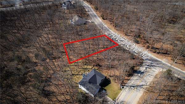 0.28 Acres of Residential Land for Sale in Village of Four Seasons, Missouri