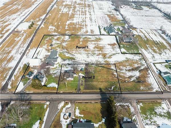 4.33 Acres of Mixed-Use Land for Auction in Middlefield, Ohio