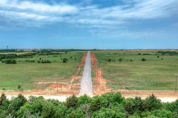 5 Acres of Residential Land for Sale in Piedmont, Oklahoma