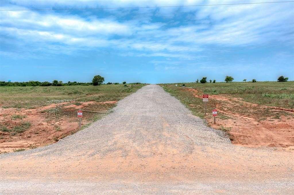 5 Acres of Residential Land for Sale in Piedmont, Oklahoma