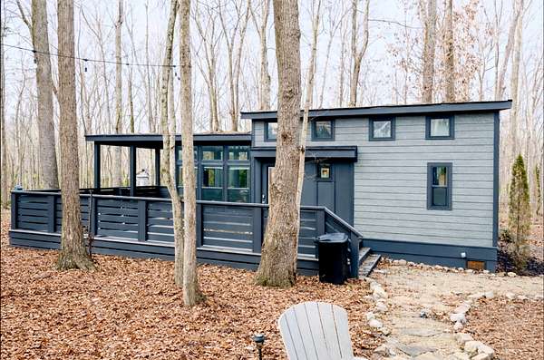 1 Acre of Land with Home for Sale in Monteagle, Tennessee