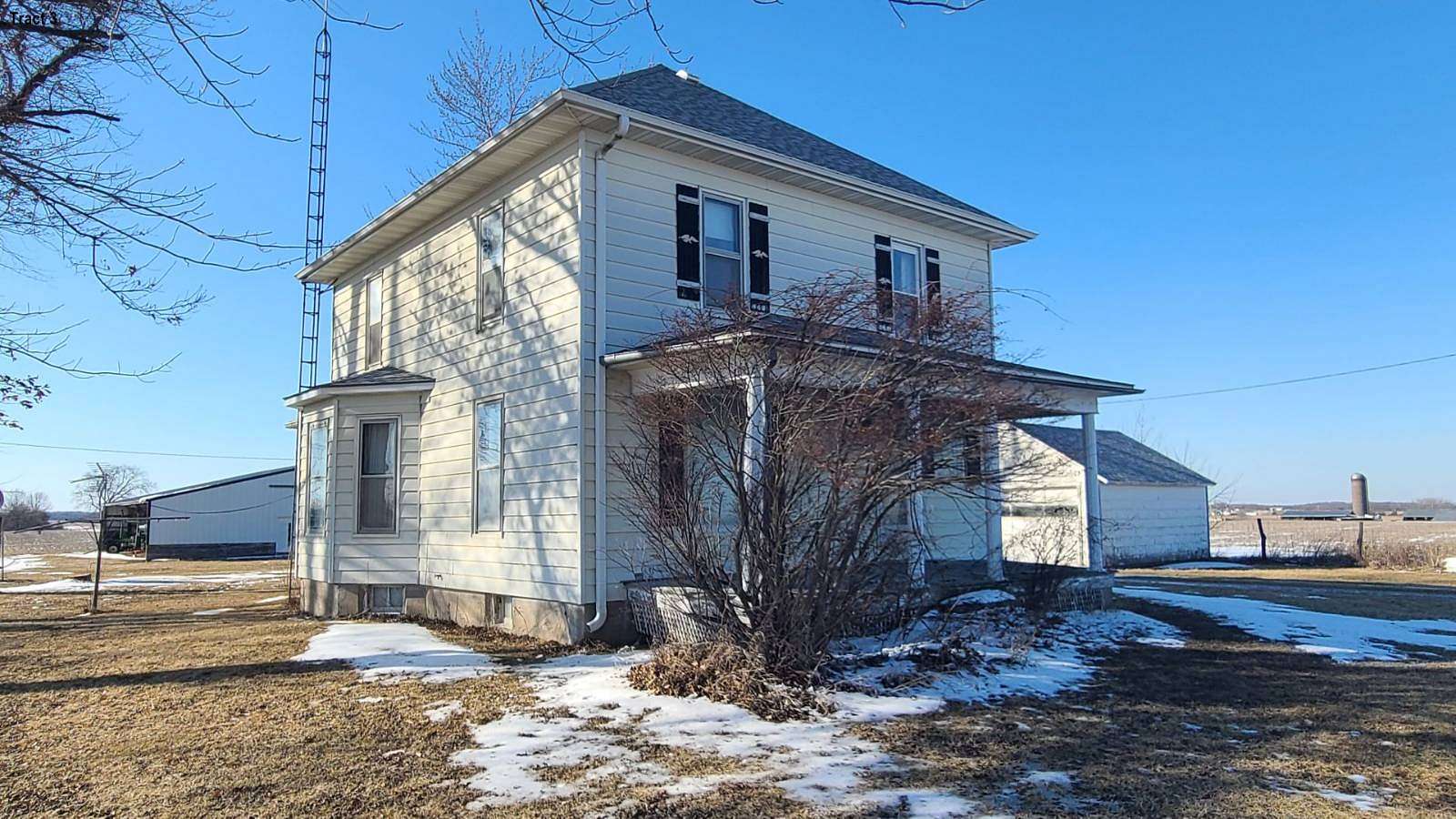 149 Acres of Land with Home for Auction in Donnellson, Iowa