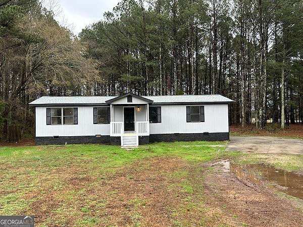 2 Acres of Land with Home for Sale in Rutledge, Georgia