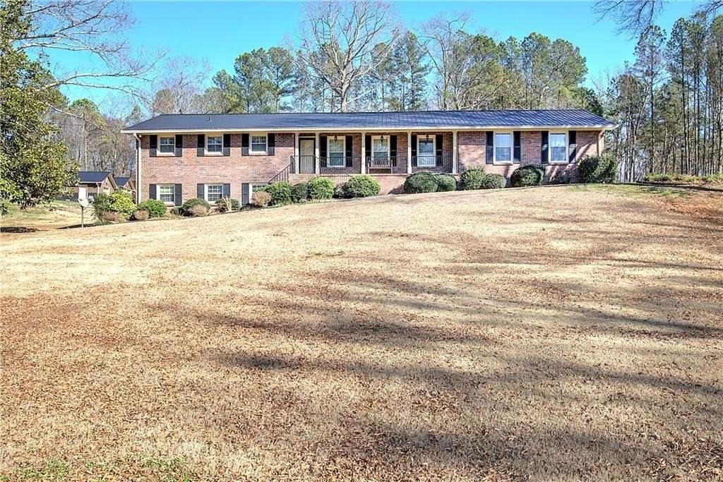 2.16 Acres of Land with Home for Sale in Cartersville, Georgia