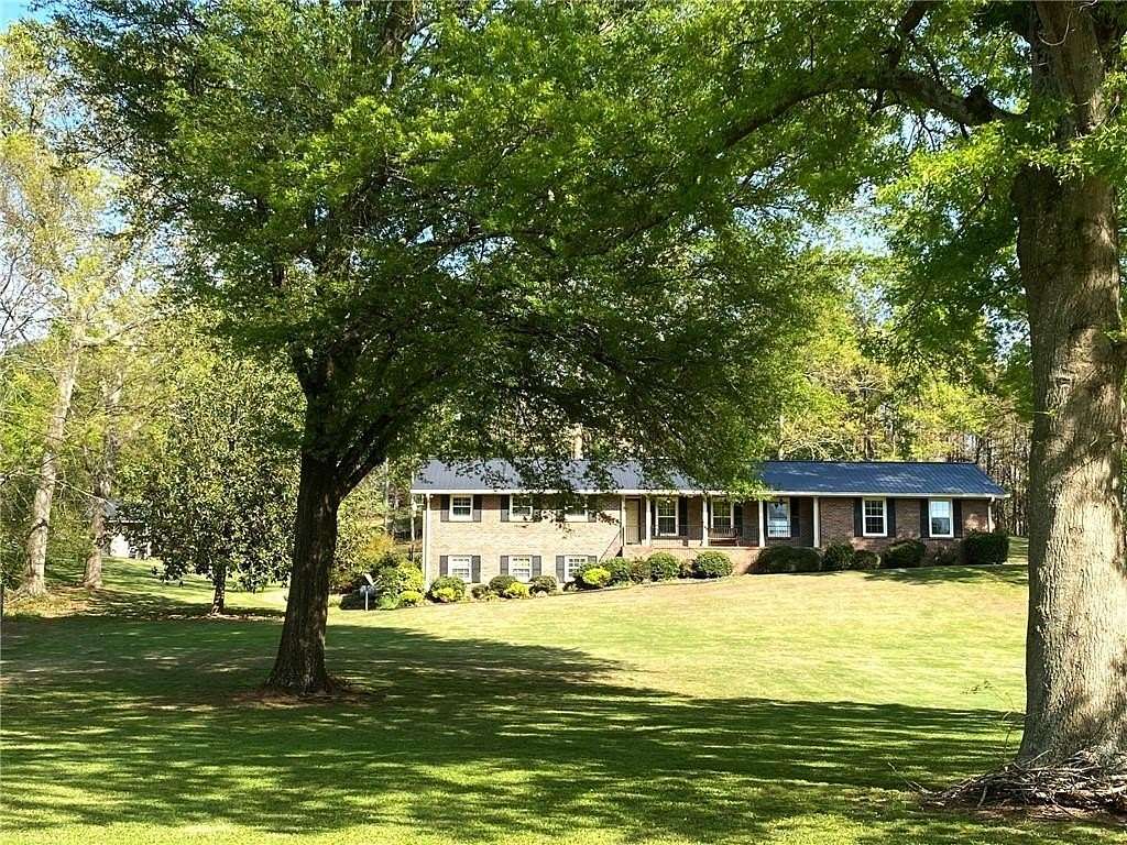 2.16 Acres of Land with Home for Sale in Cartersville, Georgia