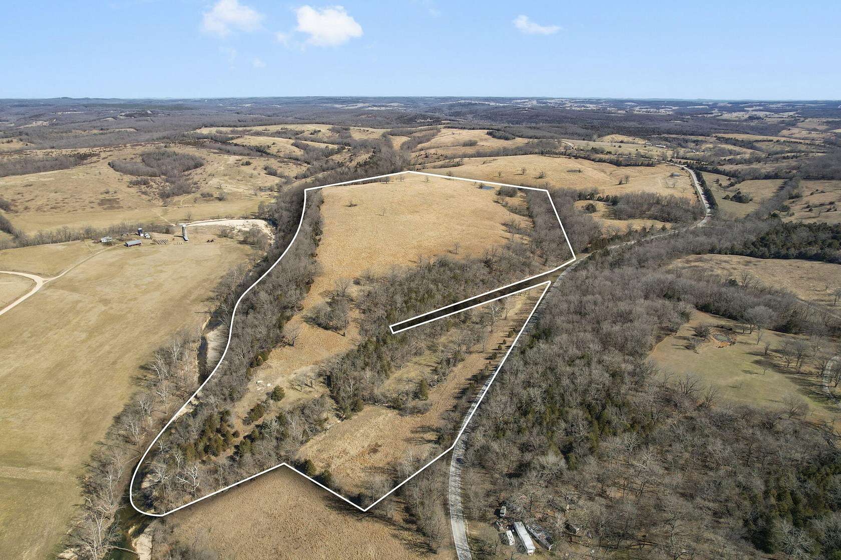 104 Acres of Recreational & Residential Land for Sale in Thornfield, Missouri