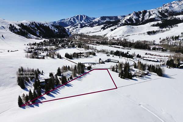 2 Acres of Residential Land for Sale in Ketchum, Idaho