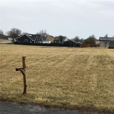 0.51 Acres of Residential Land for Sale in Cleveland, Missouri