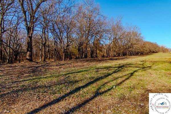5 Acres of Land for Sale in Clinton, Missouri