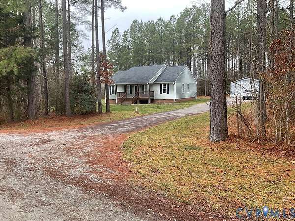 5.25 Acres of Land with Home for Sale in King William, Virginia