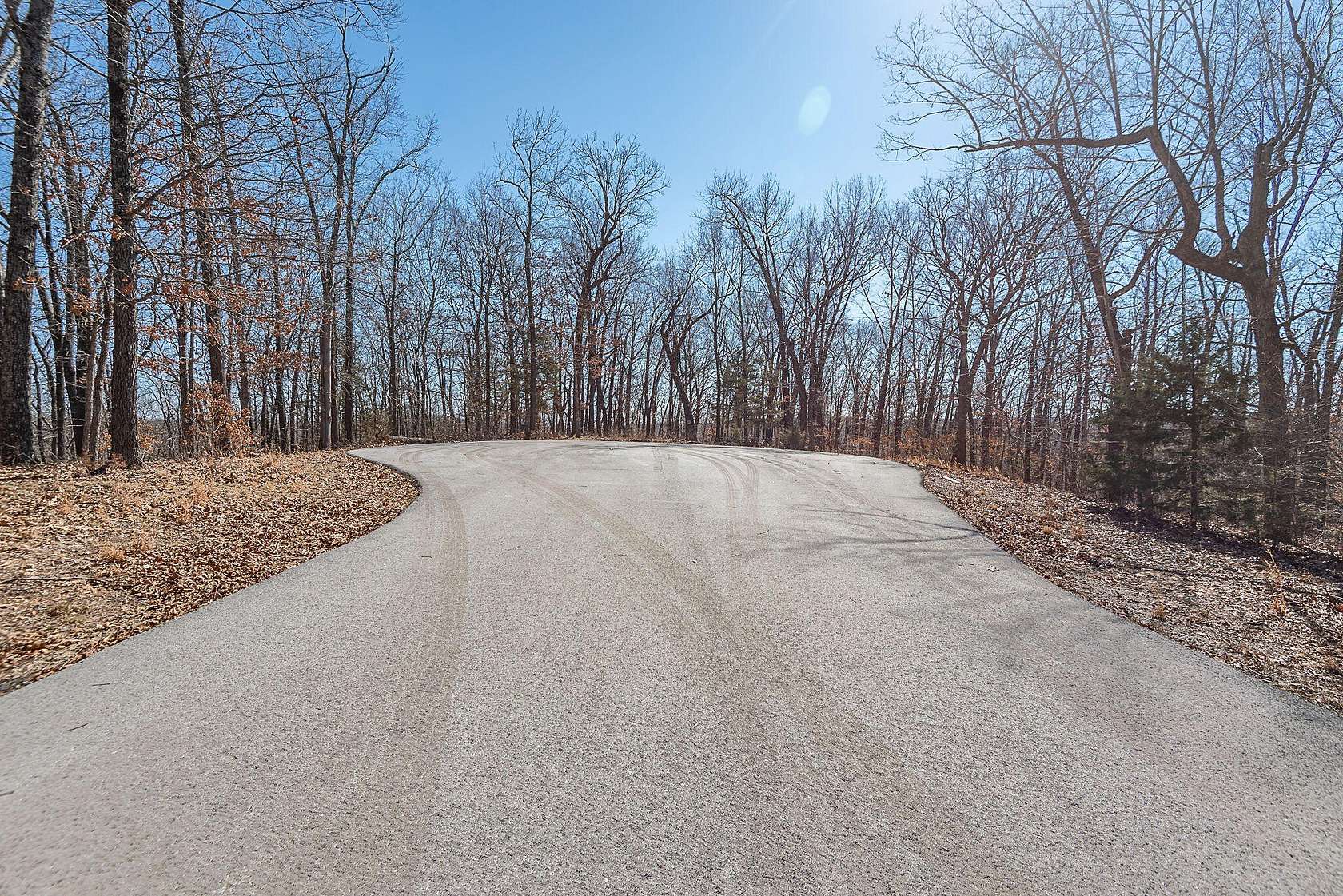 12 Acres of Land for Sale in Saddlebrooke, Missouri