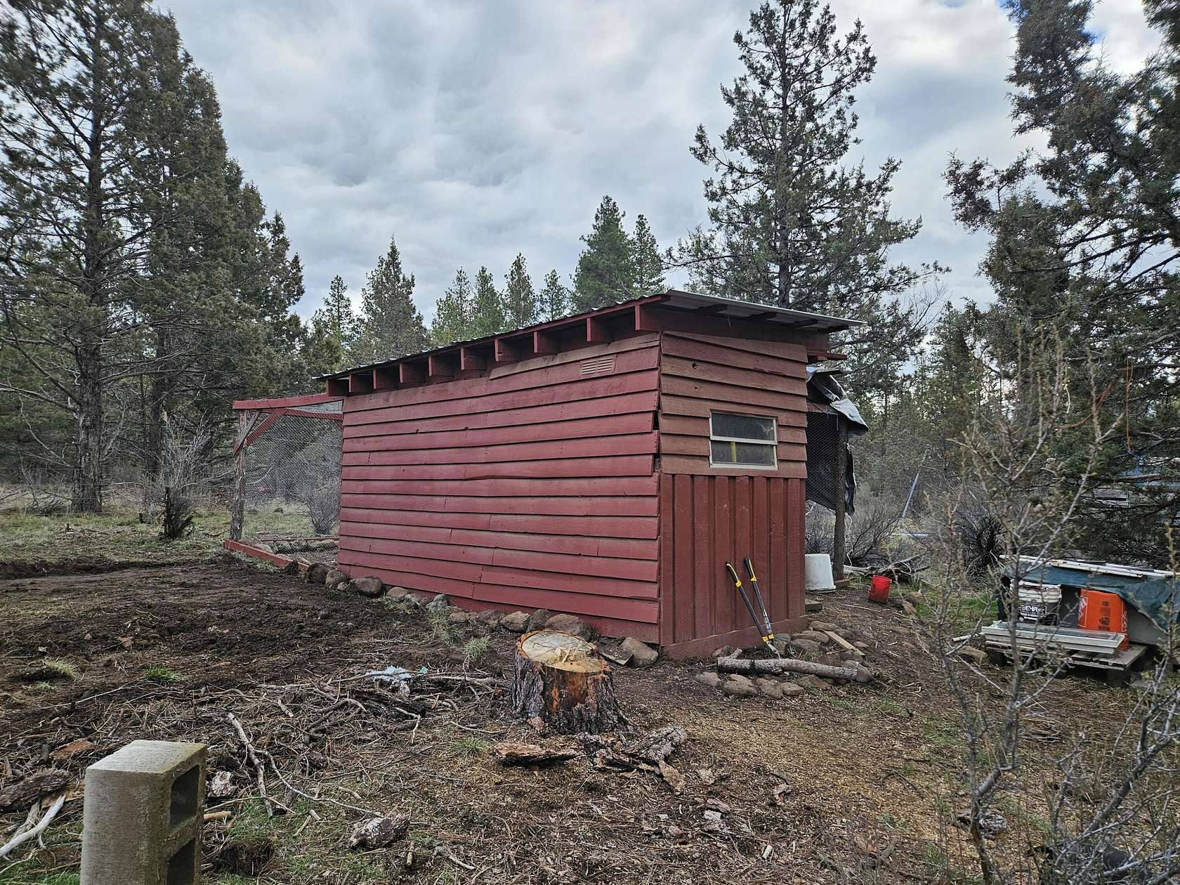 2 Acres of Residential Land for Sale in Bonanza, Oregon