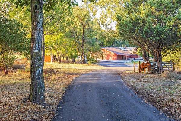 8.23 Acres of Land with Home for Sale in Julian, California