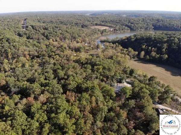 94 Acres of Recreational & Residential Land for Sale in Lincoln, Missouri