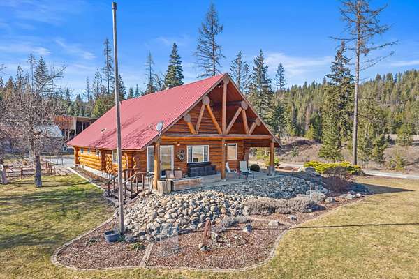 154 Acres of Land with Home for Sale in Newport, Washington