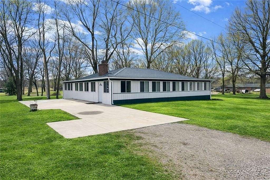 1.63 Acres of Improved Mixed-Use Land for Sale in Knob Noster, Missouri