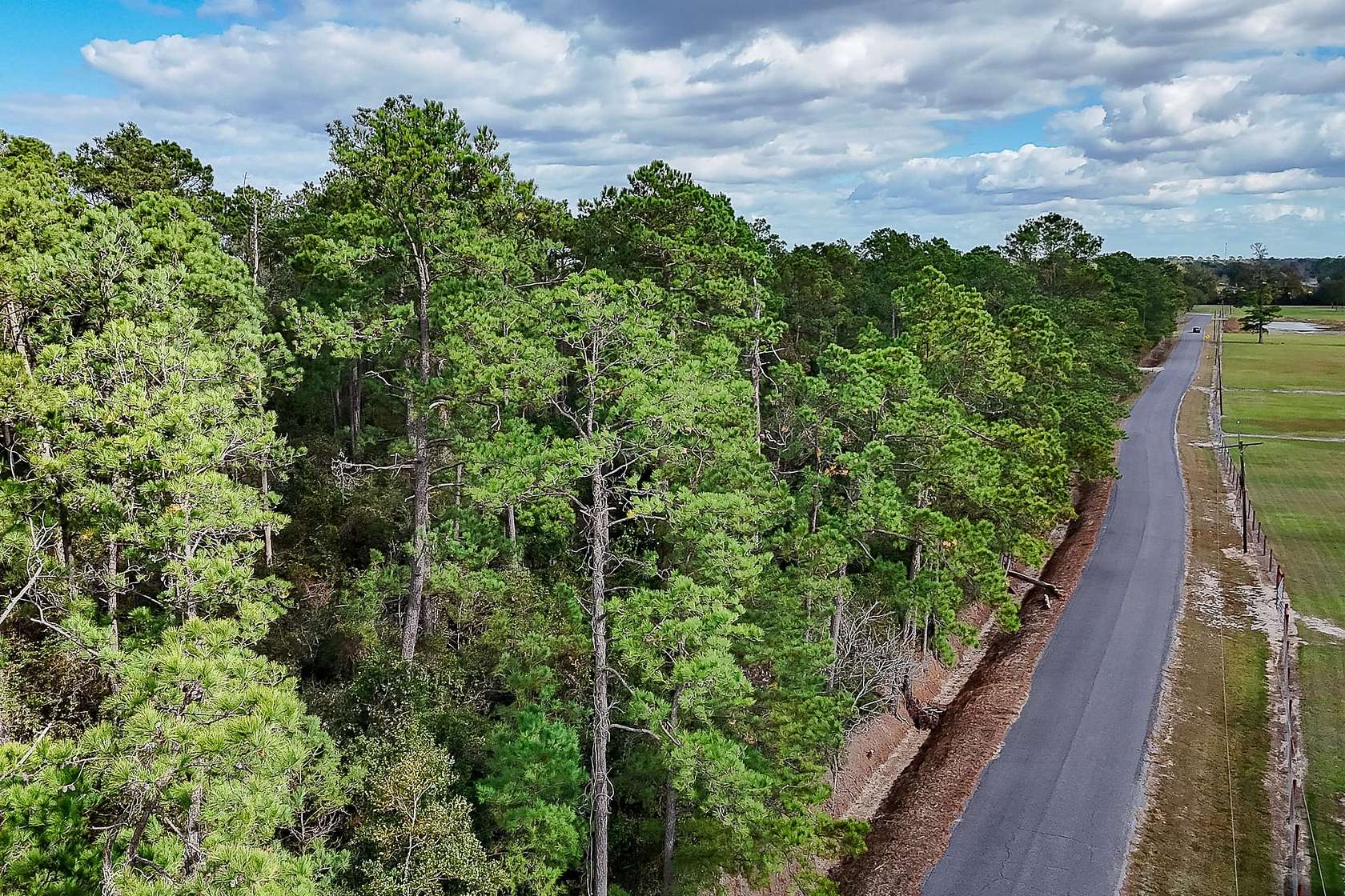 21 Acres of Recreational Land for Sale in Vinton, Louisiana