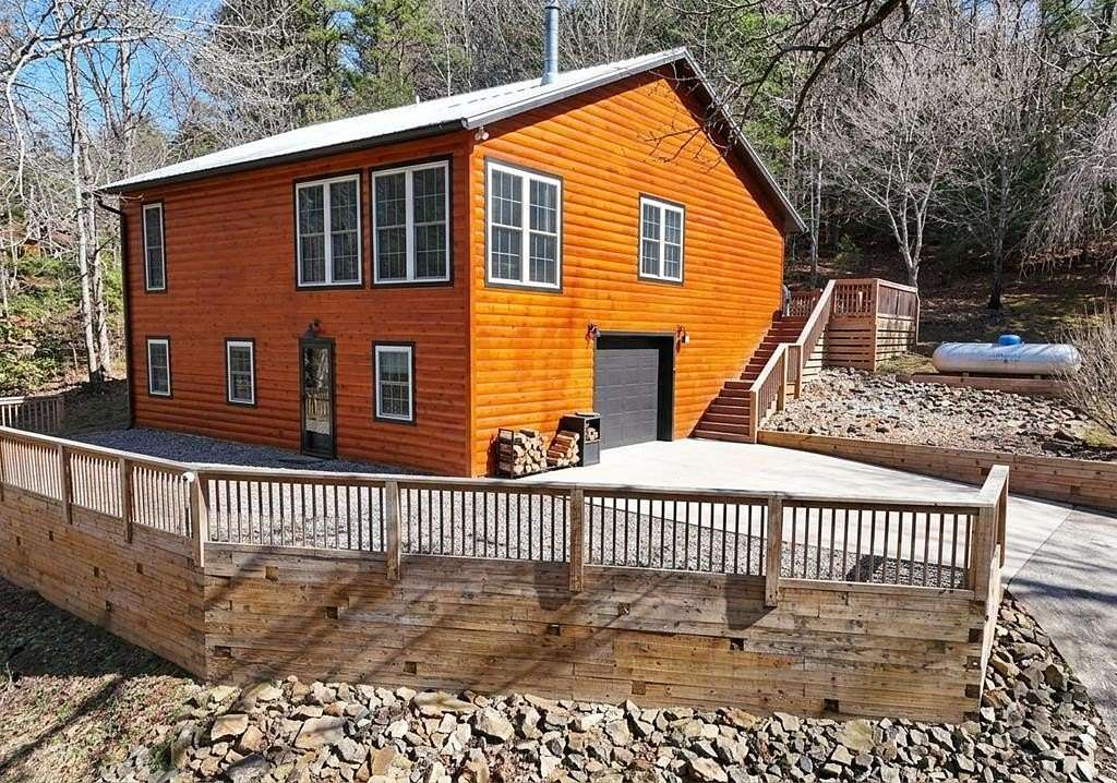 15.3 Acres of Land with Home for Sale in Blairsville, Georgia