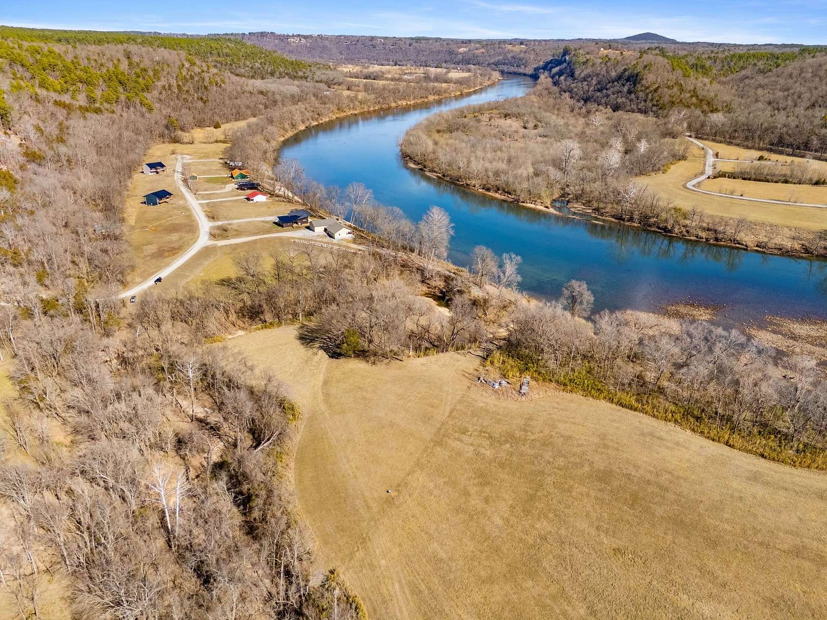 4 Acres of Land for Sale in Norfork, Arkansas