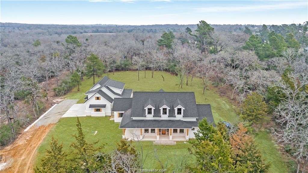 2 Acres of Land with Home for Sale in Franklin, Texas