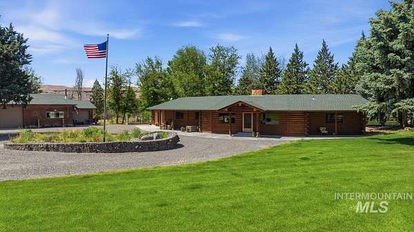 2 Acres of Land with Home for Sale in Hagerman, Idaho