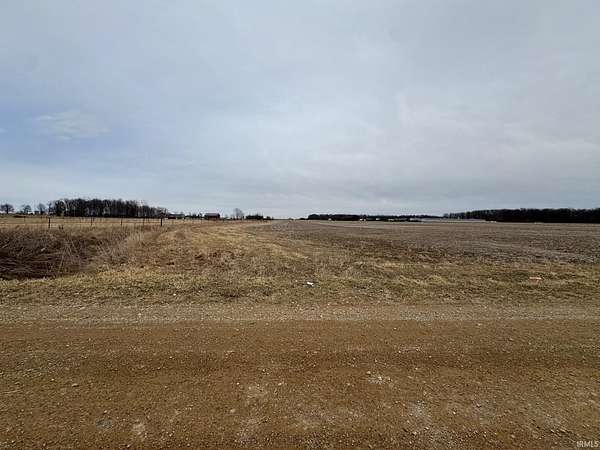 6.19 Acres of Residential Land for Sale in Syracuse, Indiana