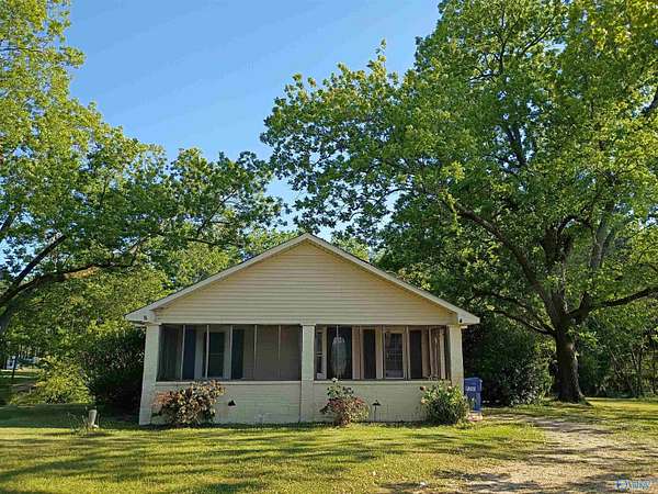 1.53 Acres of Land with Home for Sale in Gadsden, Alabama