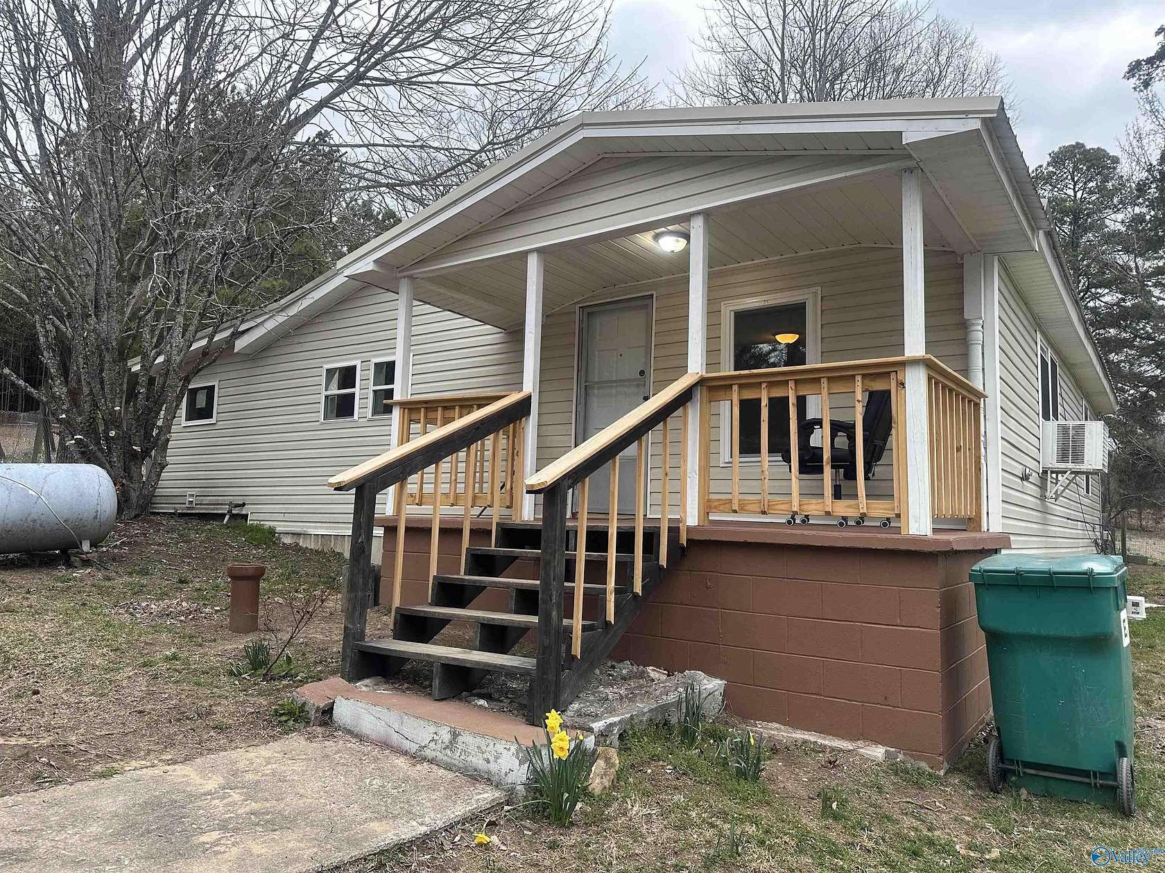 1.76 Acres of Land with Home for Sale in Gadsden, Alabama