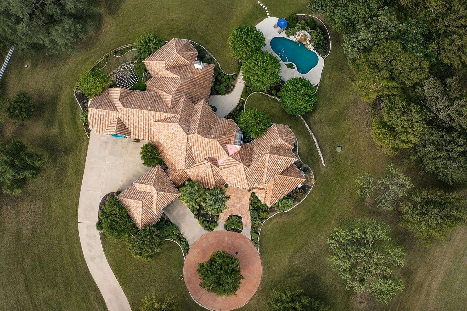 4.35 Acres of Land with Home for Sale in Horseshoe Bay, Texas