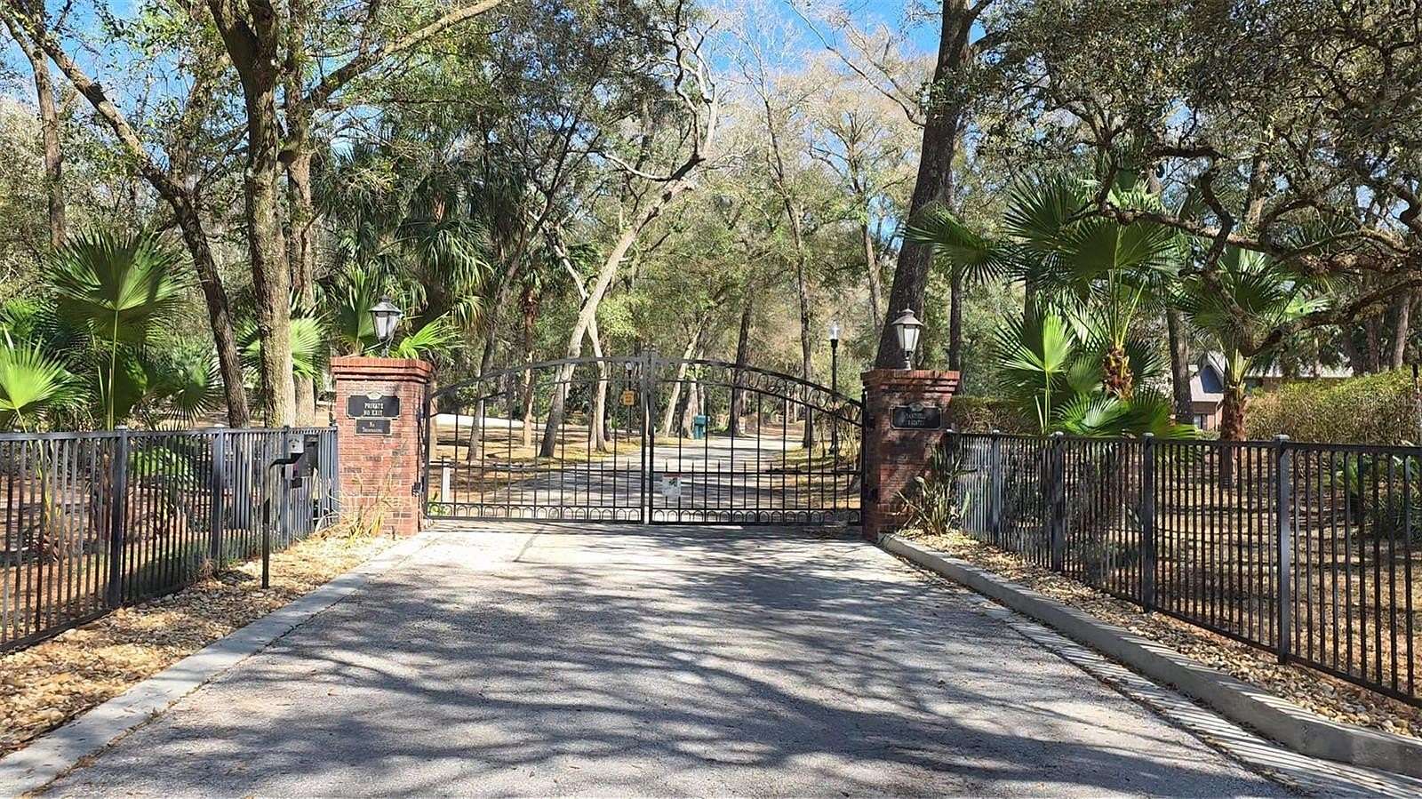 2.5 Acres of Residential Land for Sale in DeLand, Florida