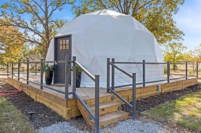 19.5 Acres of Land with Home for Sale in Bartlesville, Oklahoma