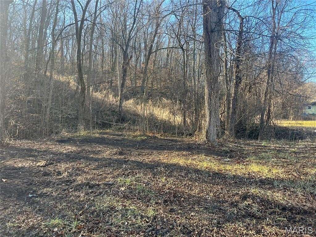 0.76 Acres of Residential Land for Sale in New Haven, Missouri