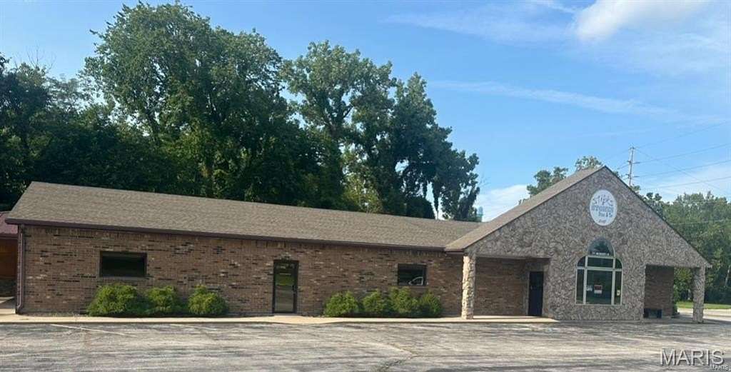 4.1 Acres of Commercial Land for Sale in Hannibal, Missouri