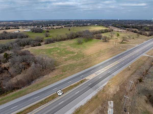 7.6 Acres of Commercial Land for Sale in Lone Grove, Oklahoma