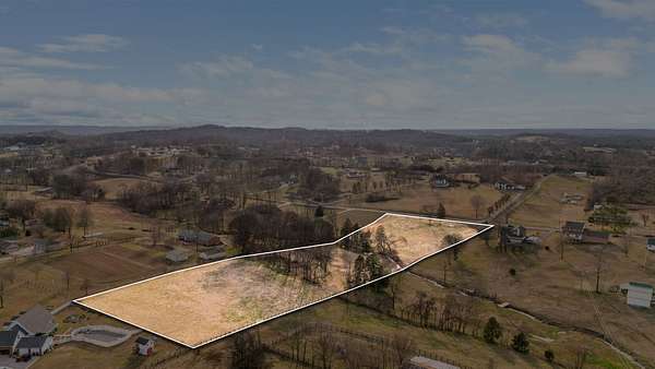 5.52 Acres of Land for Sale in Columbia, Tennessee