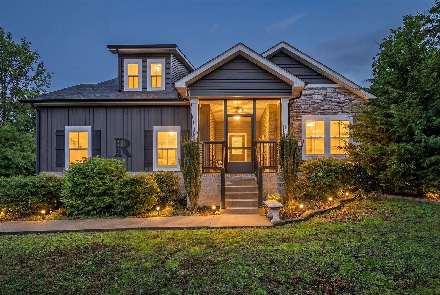 5.17 Acres of Land with Home for Sale in Palmyra, Tennessee