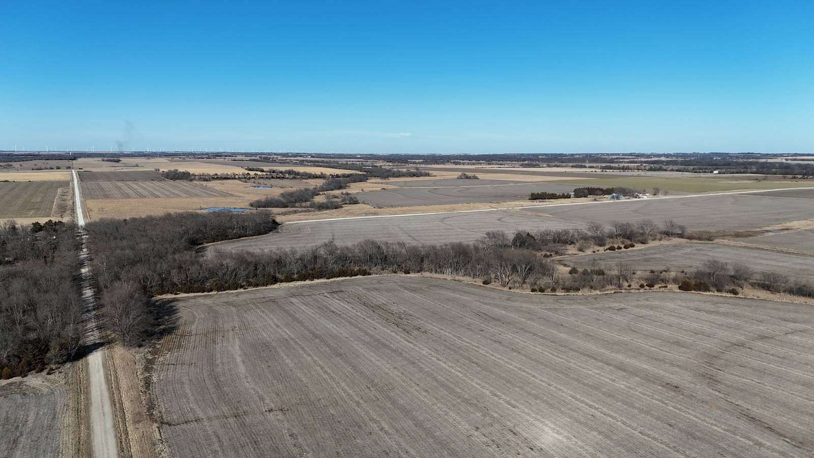 40 Acres of Land for Sale in LeRoy, Kansas