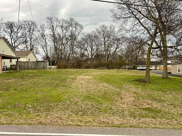 0.33 Acres of Mixed-Use Land for Sale in Hendersonville, Tennessee