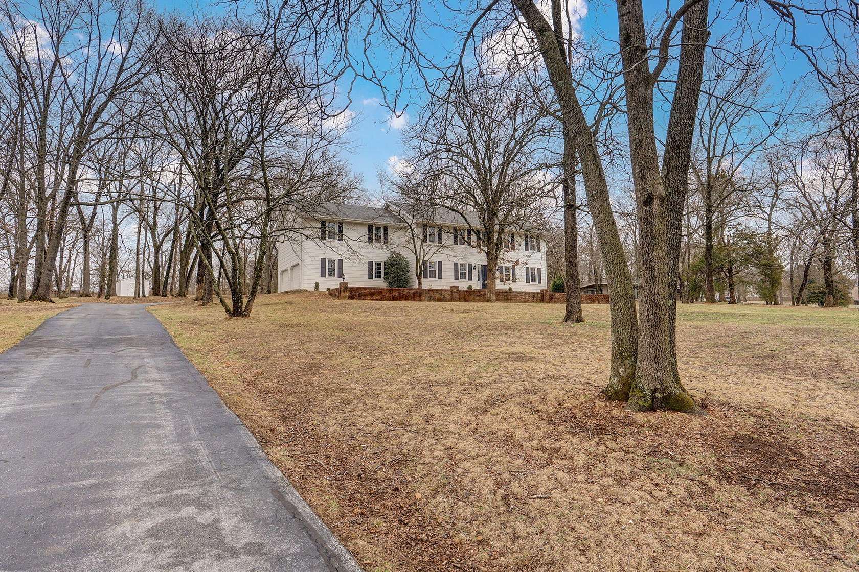 2 Acres of Land with Home for Sale in Springfield, Missouri