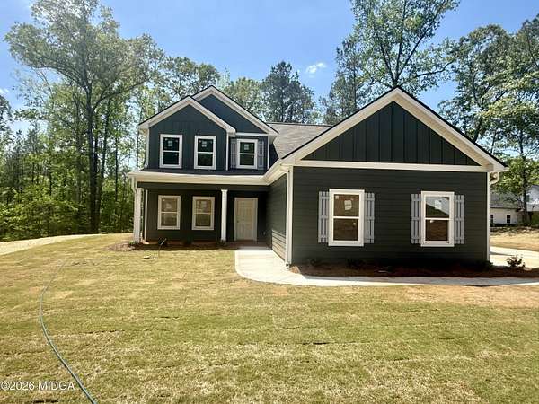 1.5 Acres of Land with Home for Sale in Forsyth, Georgia