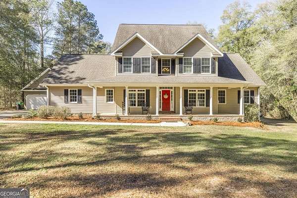 10 Acres of Land with Home for Sale in Kathleen, Georgia