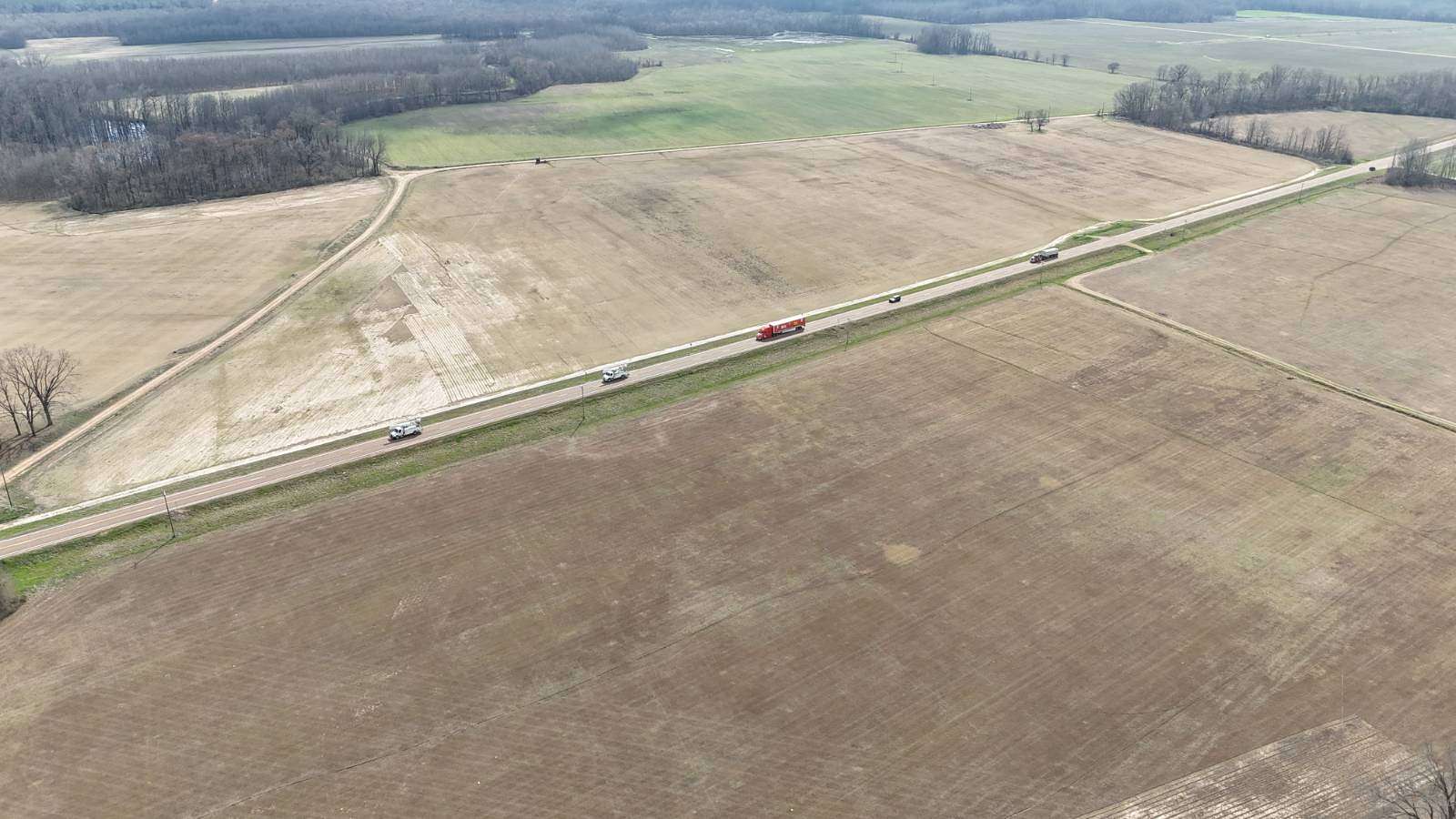 184 Acres of Mixed-Use Land for Sale in Holcomb, Mississippi