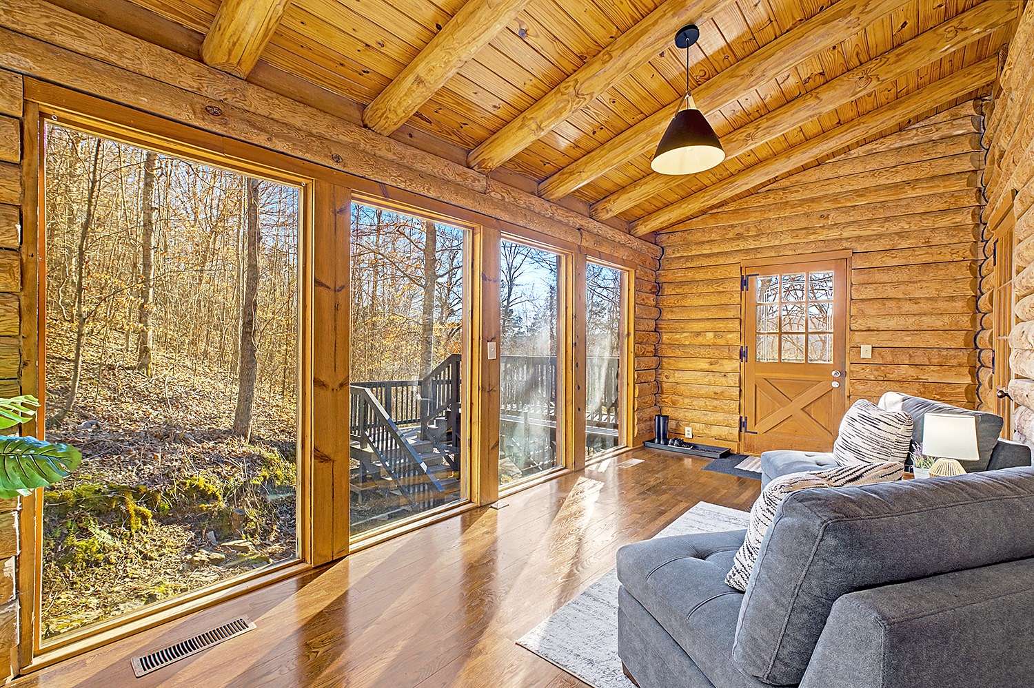 5.2 Acres of Land with Home for Sale in Franklin, Tennessee