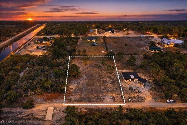 1.25 Acres of Residential Land for Sale in LaBelle, Florida