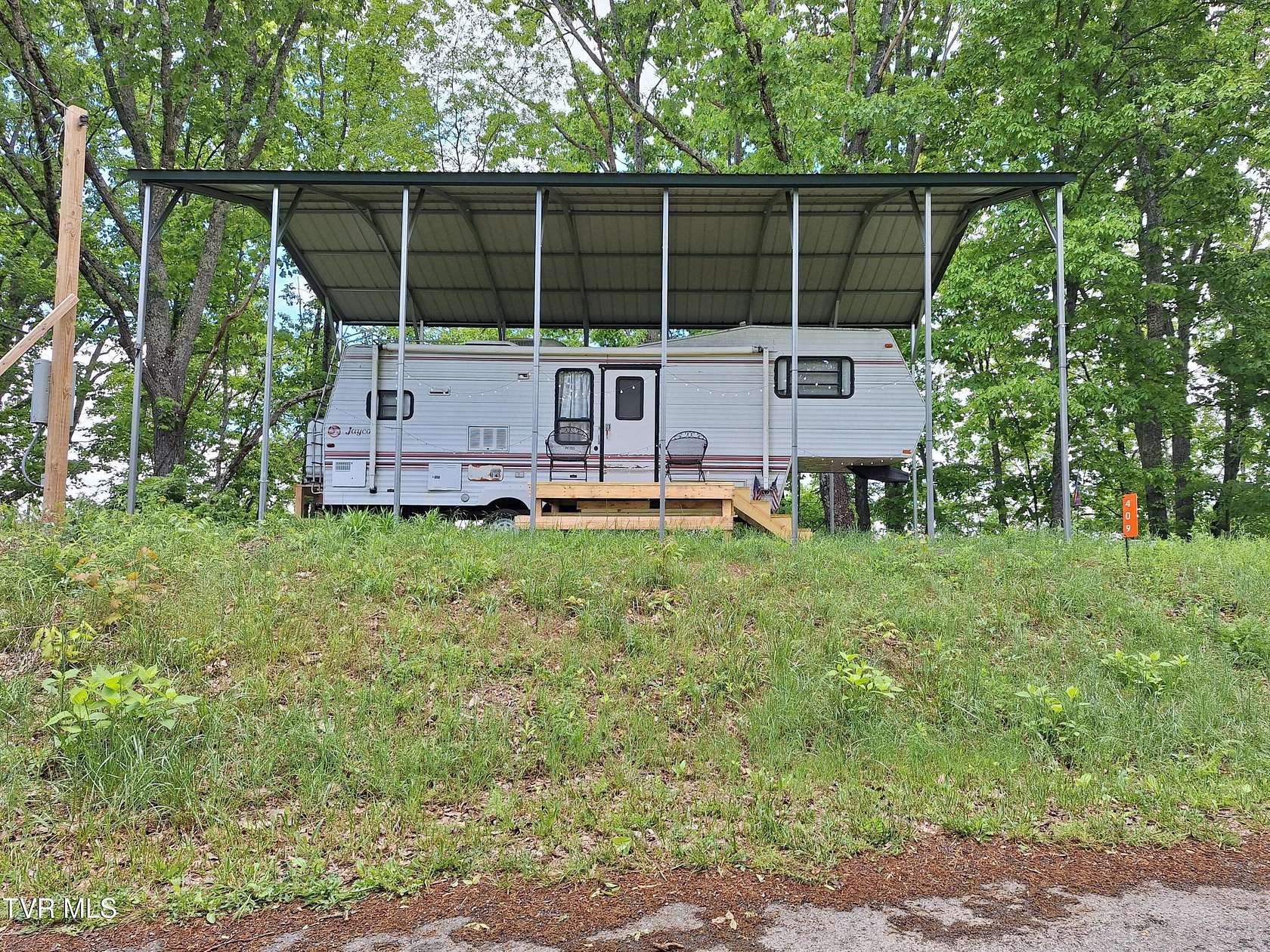 9.5 Acres of Land for Sale in Mooresburg, Tennessee