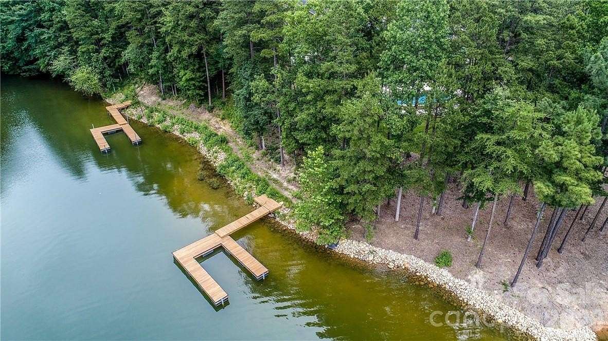 1.72 Acres of Residential Land for Sale in Mooresville, North Carolina