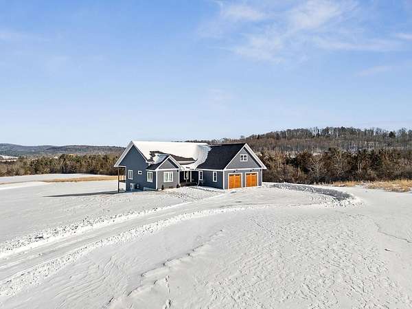 5.1 Acres of Land with Home for Sale in Ferrisburgh, Vermont