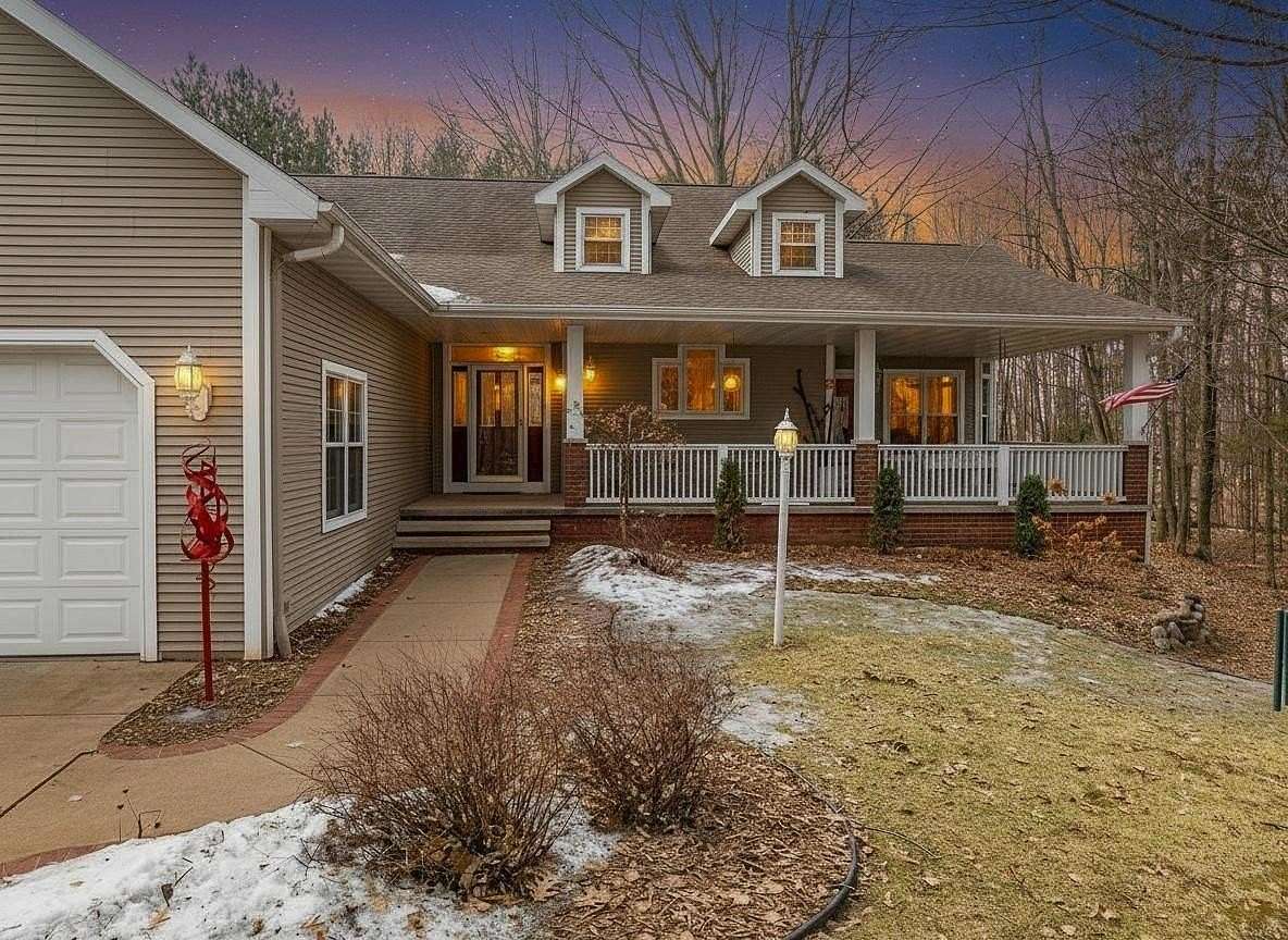 1.65 Acres of Land with Home for Sale in Pulaski, Wisconsin